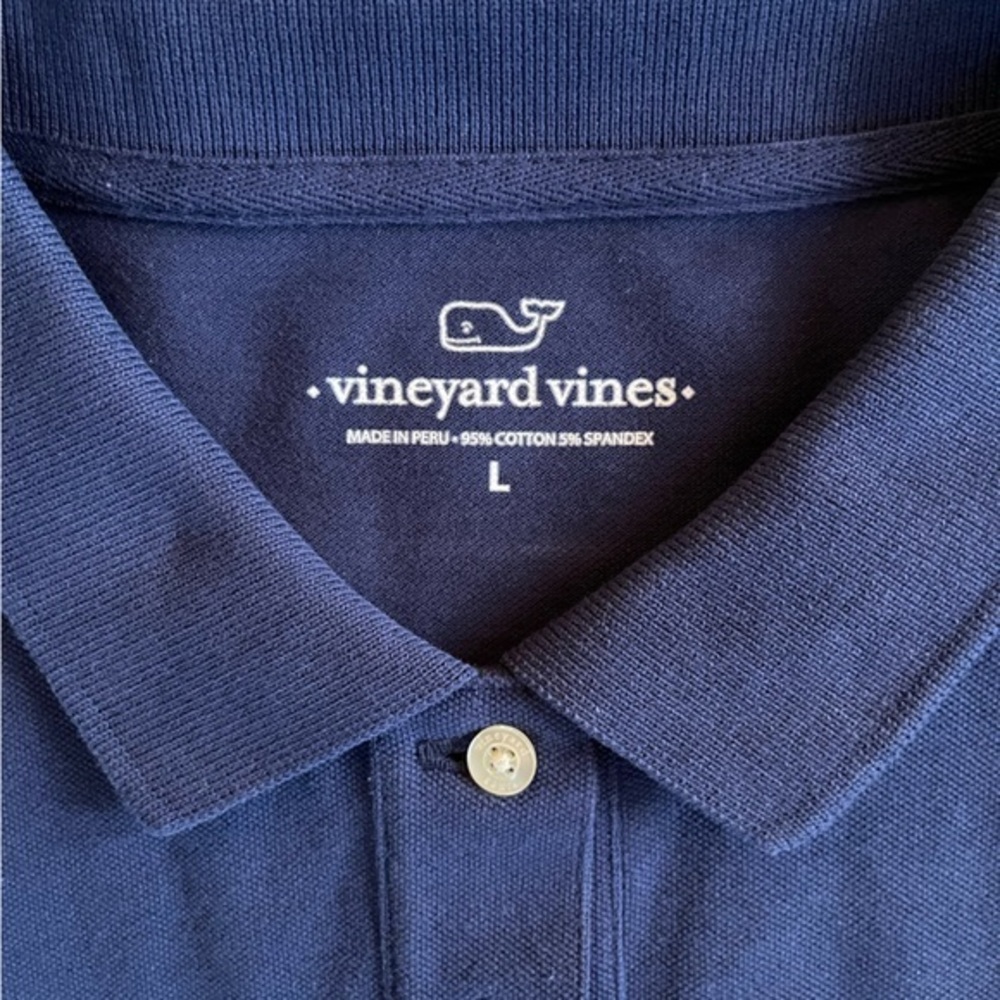 VINEYARD VINES Navy Blue Shortsleeve Polo Style‎ Shirt Whale Preppy Size LARGE - Picture 5 of 9